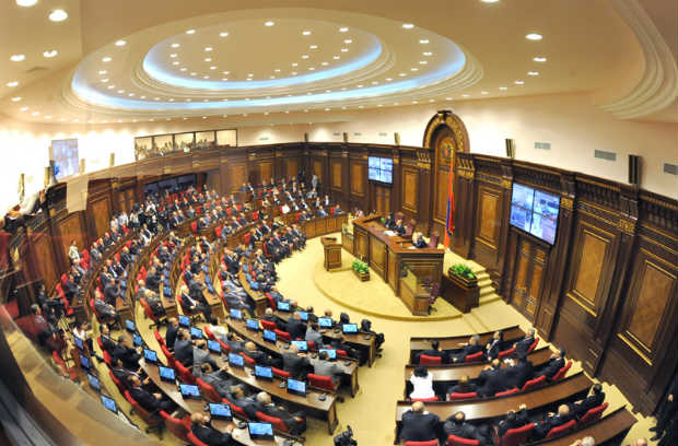أرمينيا تعترف رسميا بالإبادتين الأشورية واليونانية