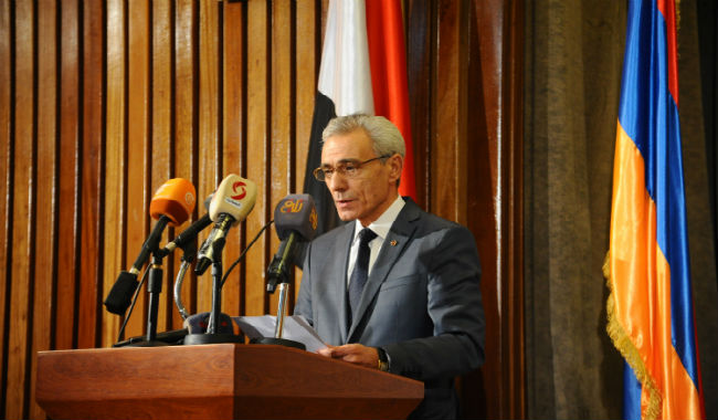 سفير أرمينيا: السوريين الأرمن في أرمينيا يرغبون العودة الى سوريا