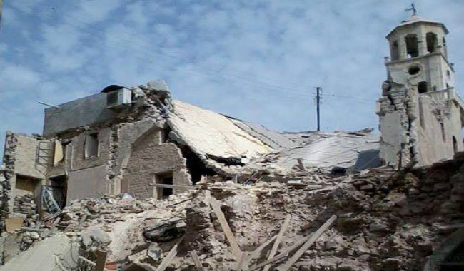صورة مؤلمة للخراب الذي لحق بكنيسة الأربعين شهيد الأرمنية في حلب