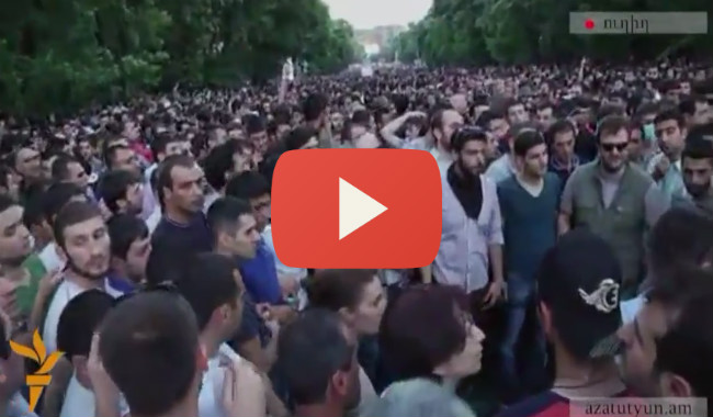 بث مباشر لليوم الثاني من اعتصام المواطنين في شارع باغراميان
