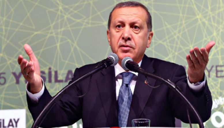 الخرف بعينه.. أردوغان: العثمانيون أول من ساروا على سطح القمر