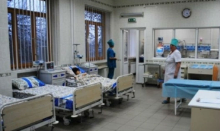 حالات تسمم مجهولة المصدر في أرمينيا تتسبب في نقل 17 طفلا إلى المشافي