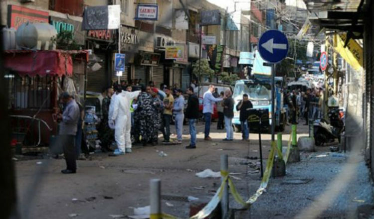 حداد عام في لبنان بعد مقتل العشرات في تفجيرين انتحاريين