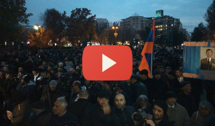 المعارضة تعتصم في يريفان ضد الاستفتاء القادم بشأن التعديلات الدستورية