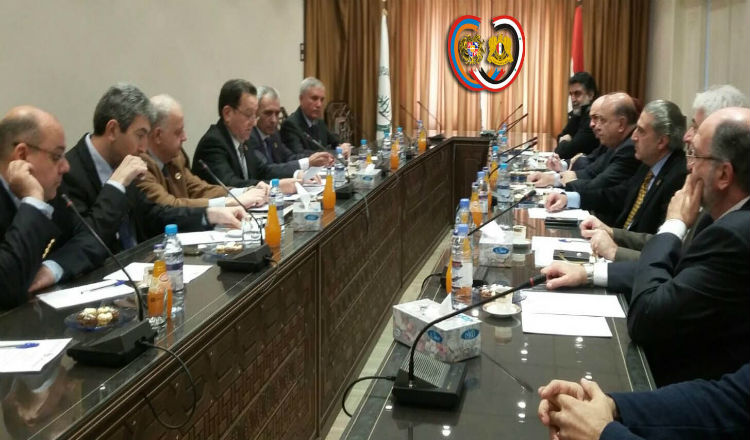 "السوري الأرميني" يركز على خدمة السوريين المهجرين في أرمينيا