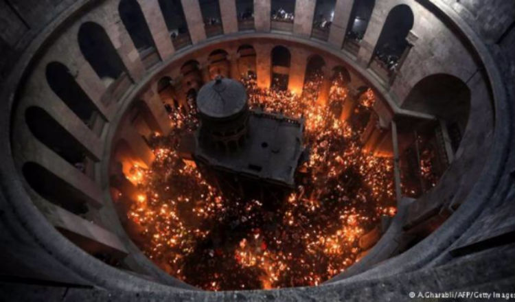 سابقة تاريخية.. اعادة ترميم قبر السيد المسيح بالتعاون مع بطريركية الأرمن