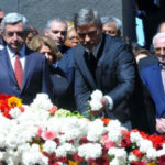 جورج كلوني يزور نصب ومتحف شهداء الإبادة الجماعية الأرمنية