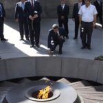وزير خارجية الإمارات يزور نصب شهداء الإبادة الجماعية الأرمنية