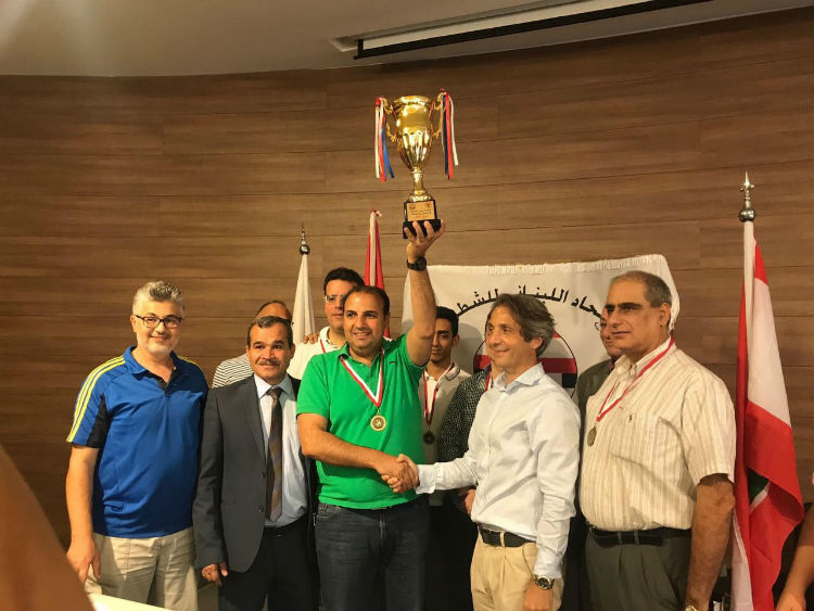 آنترانيك انطلياس بطل لبنان في الشطرنج الخاطف‎