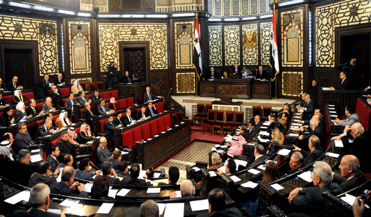 رئيس مجلس الشعب حموده صباغ يزور مطرانية الأرمن الأرثوذكس مهنئناً بالعيد