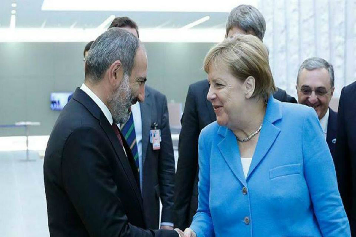 المستشارة الألمانية أنجيلا ميركل تزور أرمينيا بعد أيام