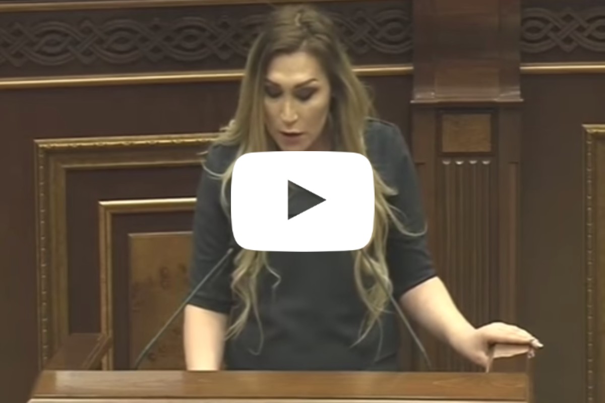 متحول جنسيا يسبب بلبلة بعد القائه كلمة في البرلمان عن حقوق المثليين