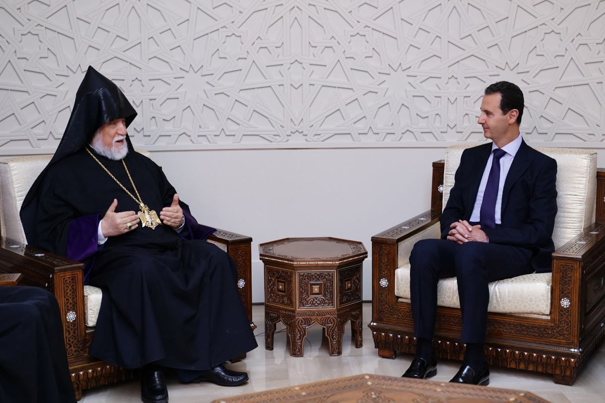 الأسد مستقبلا كشيشيان: ما يحدث في سوريا يذكرنا بوحشية مجازر العثمانيين بحق الأرمن
