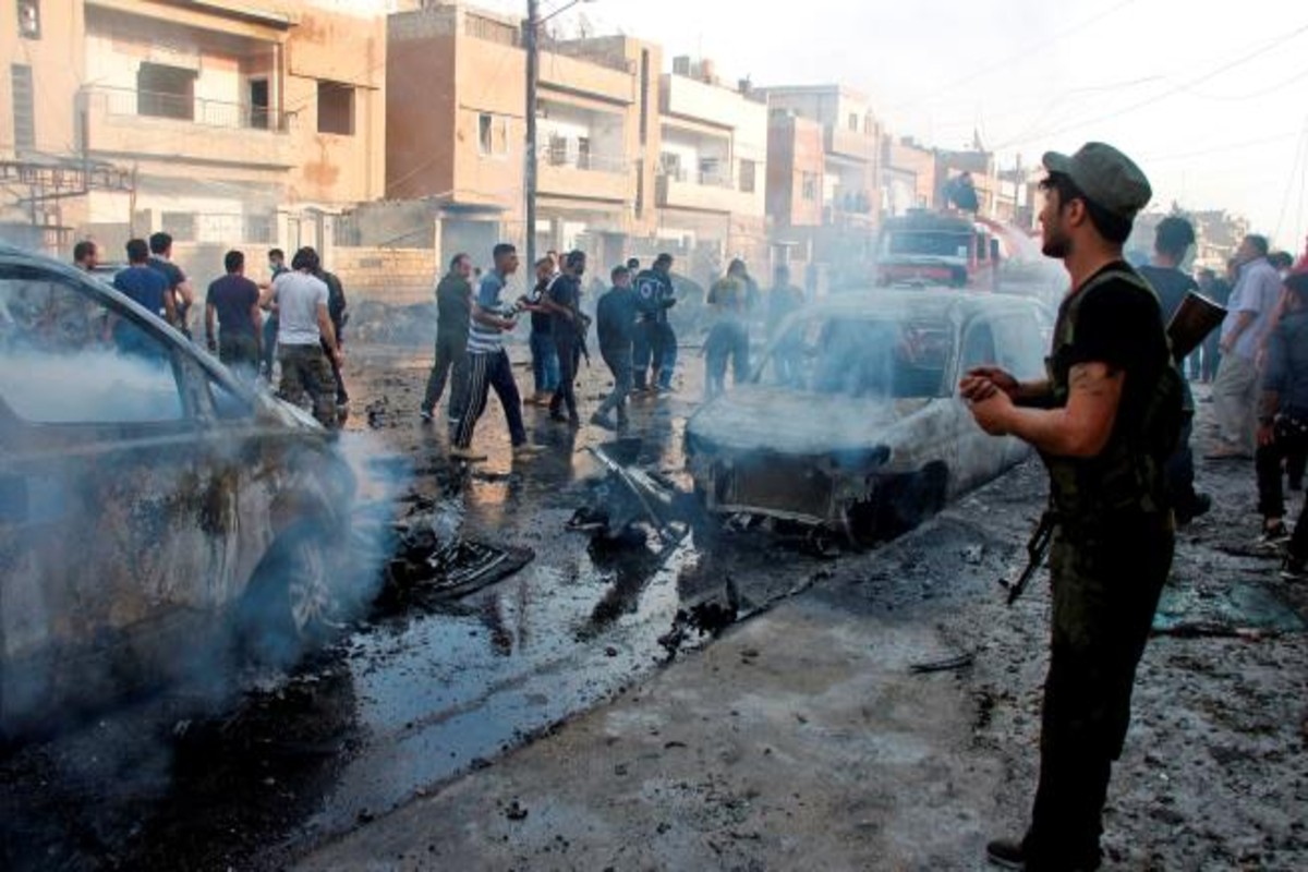 مقتل 3 مدنيين وإصابة 18 بانفجار سيارة مفخخة في مدينة القامشلي