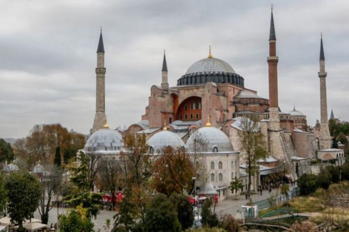 كنيسة آيا صوفيا التاريخية