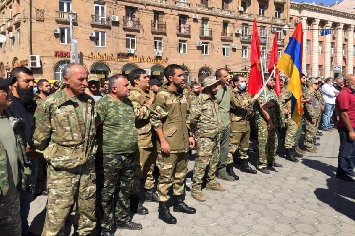 وزارة الدفاع الأرمنية: قرابة 10 آلاف شخص يطالبون بالتطوع والانخراط في الجيش