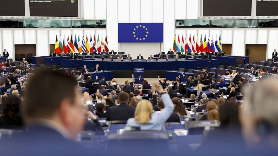 البرلمان الأوروبي يقرّ تحرير 80% من صادرات أرمينيا بأغلبية 583 صوتًا