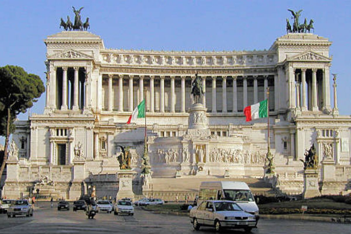 البرلمان-الإيطالي.jpg